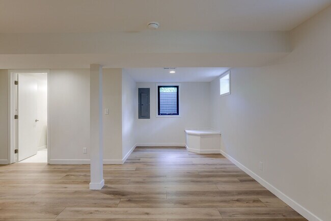 Foto del edificio - 8001 Falmouth St
