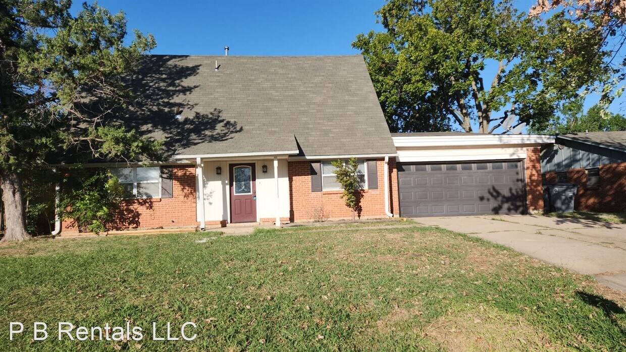 Primary Photo - 3 br, 2 bath House - 14 NW 56th Street