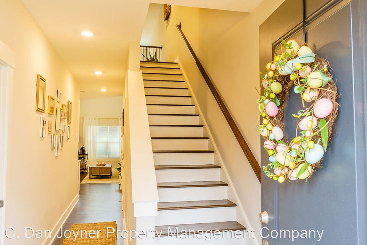 2 br, 2.5 bath House 10 Tolar Road House Rental in Travelers Rest, SC