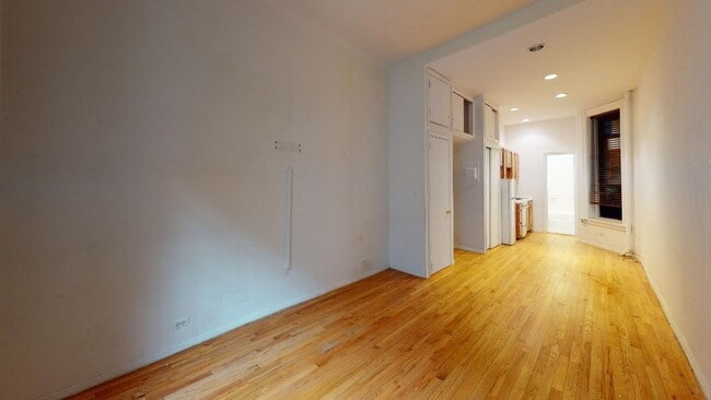 Building Photo - 315 East 93 Street