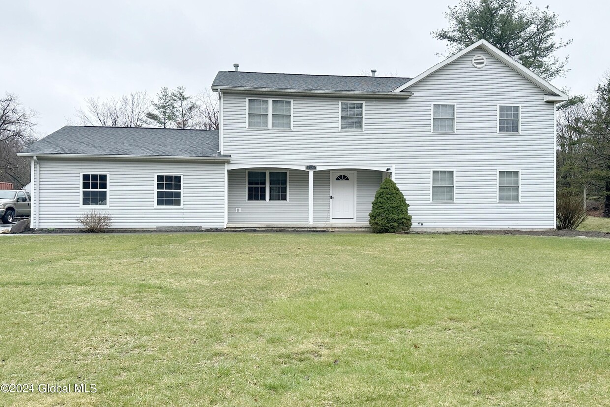 Primary Photo - 6120 Johnston Rd