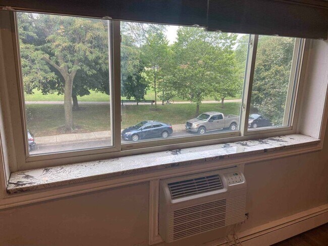 Foto del edificio - 4939 S Dorchester Ave