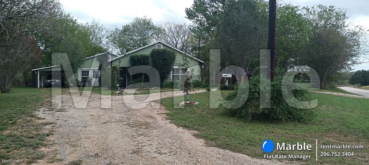 222 Co Rd 342, Gonzales, TX 78629 House Rental in Gonzales, TX