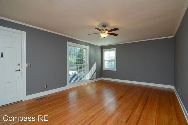 Building Photo - 2 br, 1 bath House - 608 Shady Ln.