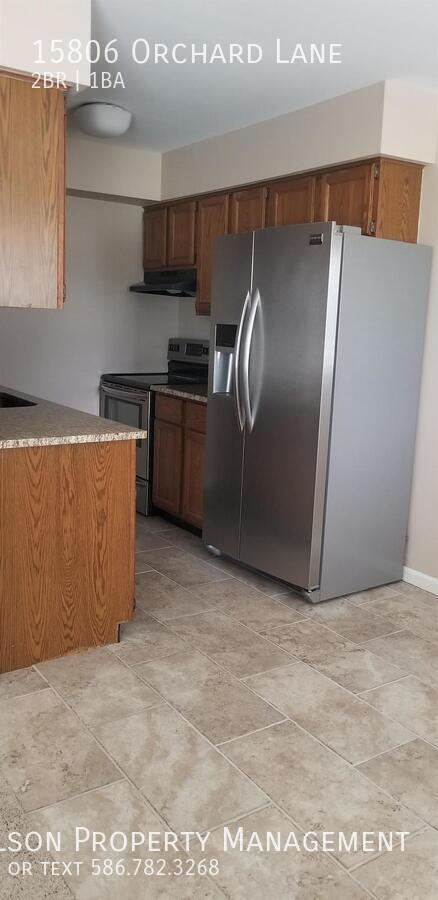 Foto del edificio - 15806 Orchard Ln