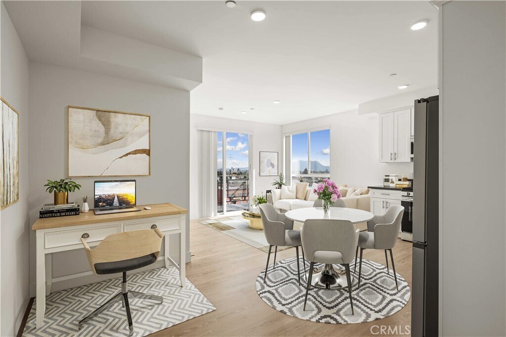 Foto principal - 11714 Archwood St