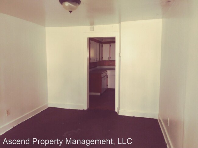 Foto del edificio - 3 br, 1 bath House - 1322 w 21st