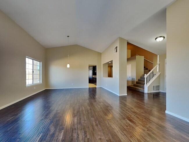 Building Photo - 3151 Tourmaline Ln