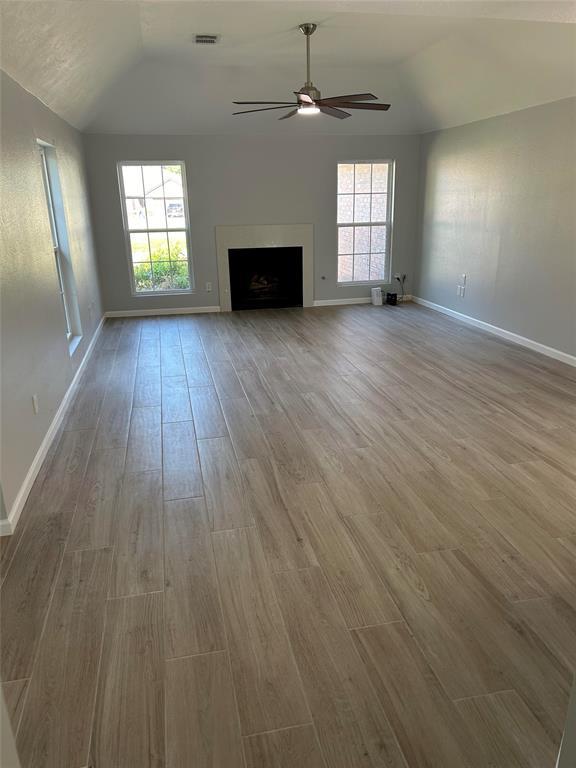 Building Photo - 12702 Riverbend Dr