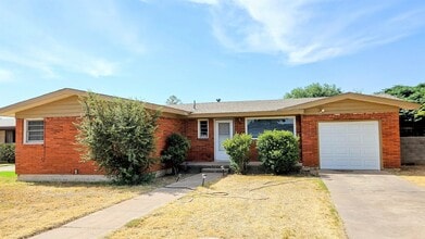 Building Photo - 2805 W Louisiana Ave
