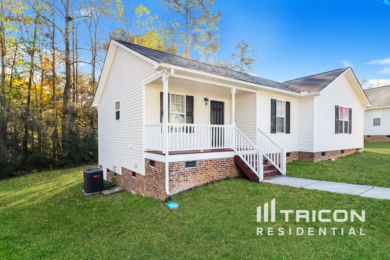 1209 Woodbriar Street Clayton NC House Rental in Clayton, NC