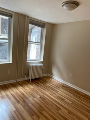 Building Photo - 355 Hanover St