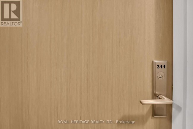 Photo du bâtiment - 16 McAdam Ave