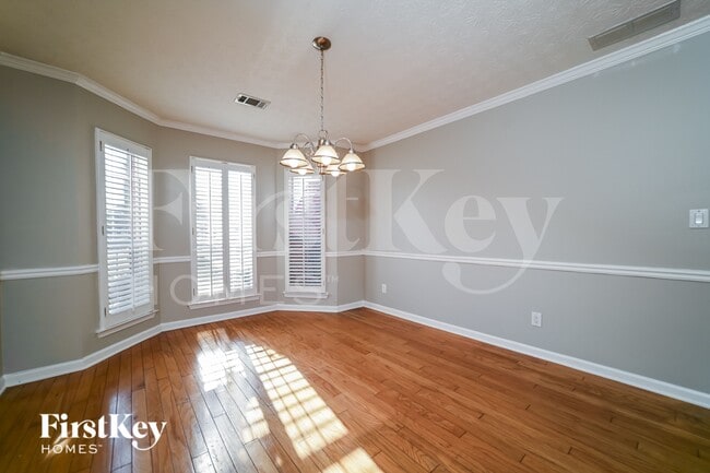 Building Photo - 12289 Riviera Dr