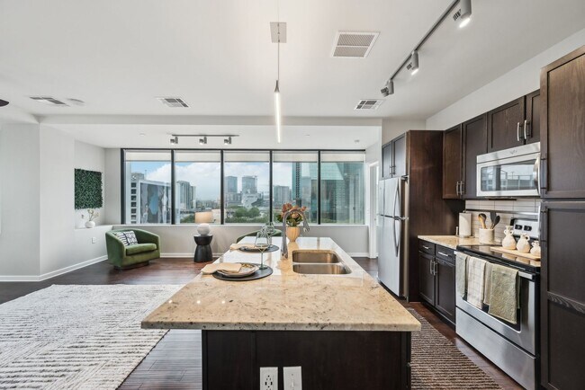 Foto del edificio - Remi Downtown