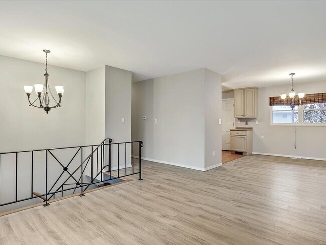 Building Photo - 1203 Princeton Drive