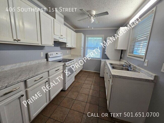 Foto del edificio - 406 SE 1st St