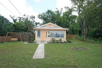 Building Photo - 4305 N Clearfield Ave