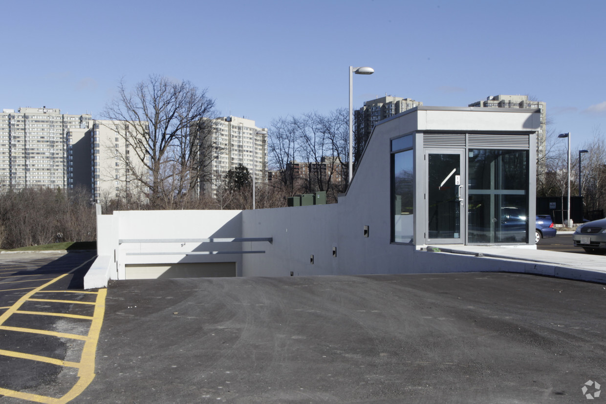 Photo du bâtiment - Norton Lake
