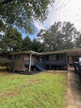 Building Photo - 108 Nottingham Ln
