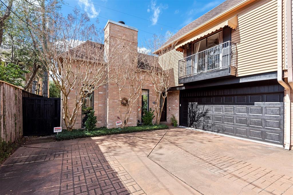 1430 Nantucket Dr, Houston, TX 77057 Condo for Rent in Houston, TX