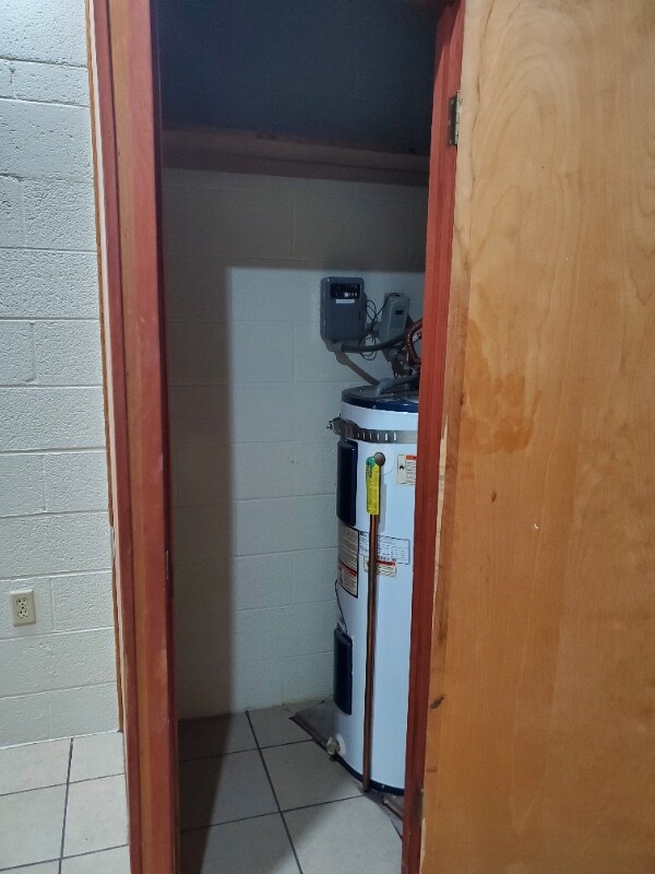 Foto del edificio - 1905 W 16th Pl