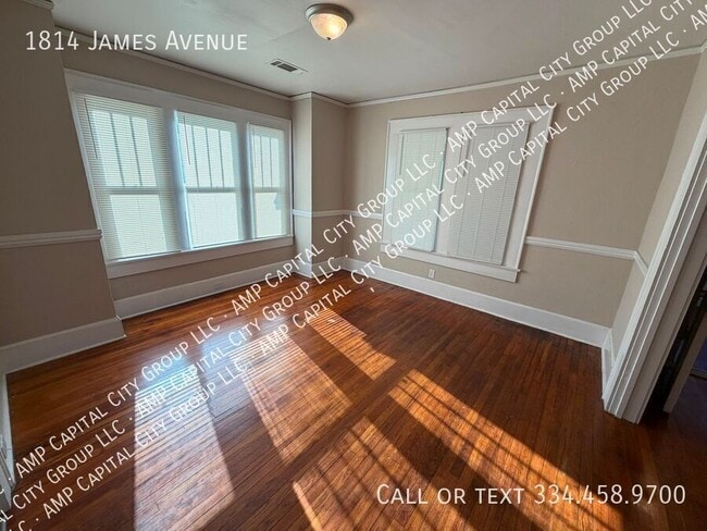 Foto del edificio - 1814 James Ave