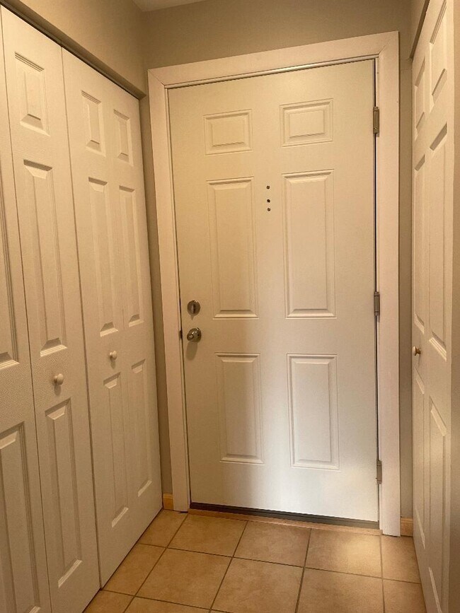 Foto del edificio - 4415 Blackhawk Ln