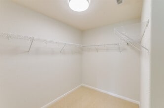 Building Photo - 3302 Legends Landing Dr