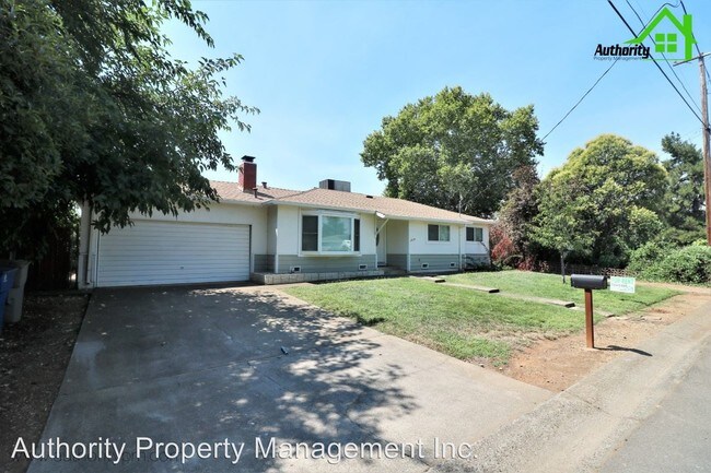 Building Photo - 3 br, 2 bath House - 2535 Hawn Ave