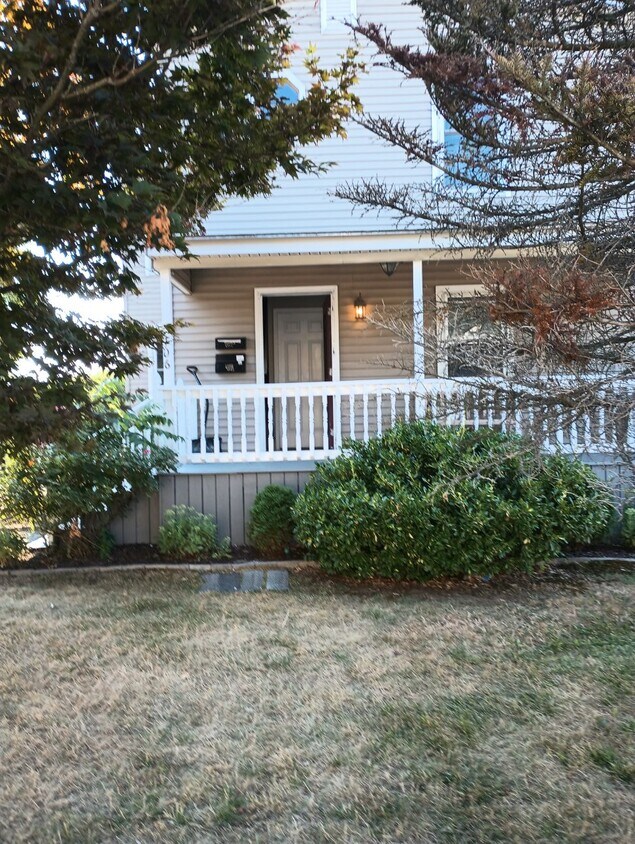 706 Rathbun St Unit 1, Blackstone, MA 01504 Apartments in Blackstone