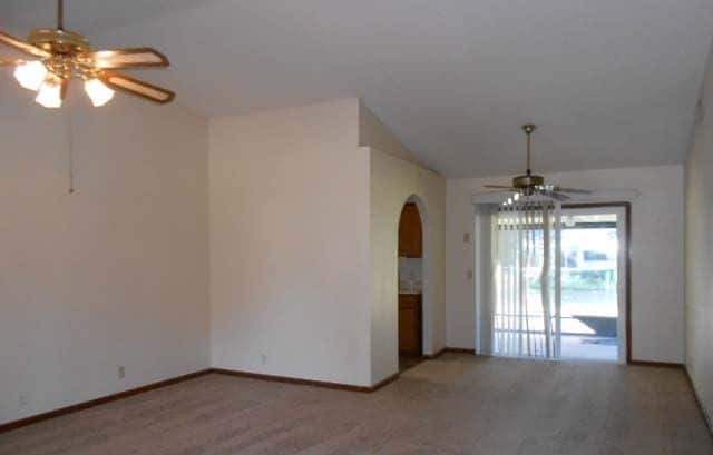 Building Photo - 3 bedroom/2 bath in Crooked River