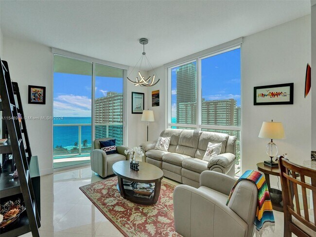 Building Photo - 1945 S Ocean Dr