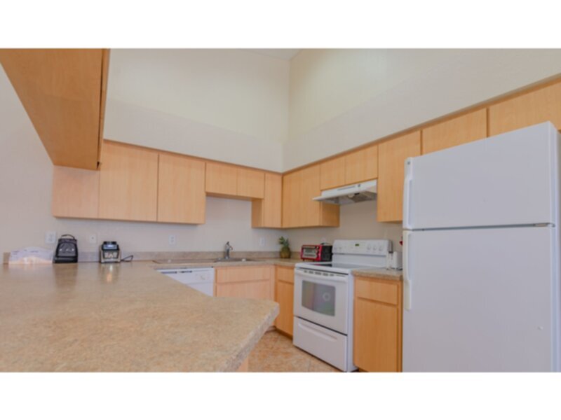 Foto principal - 7848 Pinehurst Dr