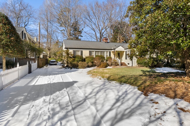 Building Photo - 221 W Avondale Dr