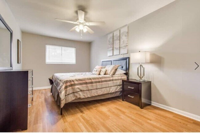 Foto del edificio - 4202 Stanford St