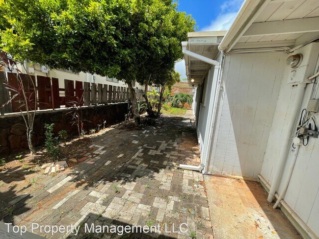Foto del edificio - 5 br, 3.5 bath House - 1645 Komo Mai Dr.