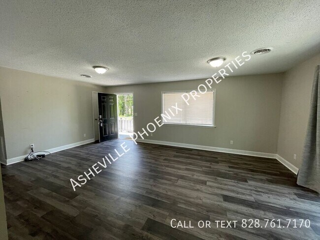 Foto del edificio - 90 Bradley Branch Rd
