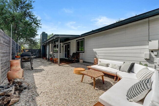Building Photo - 11301 Ptarmigan Dr