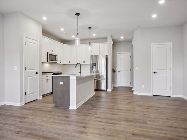 Foto del edificio - 2434 N Blossom Cir