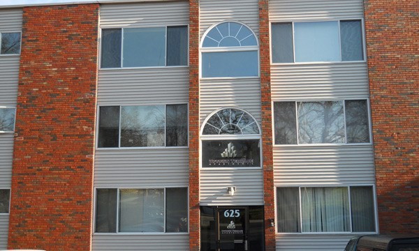 Foto principal - 625 3rd St SW