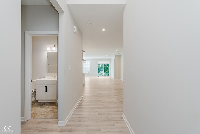 Foto del edificio - 17084 Cole Evans Dr