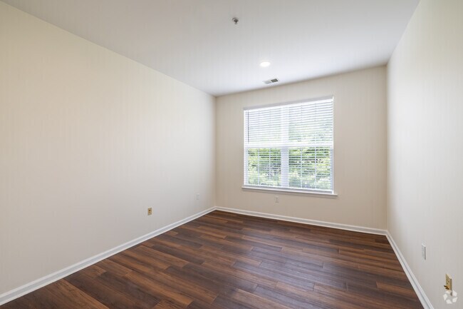2BR, 2BA - 1,236SF - The Wisteria - Bedrooom - The Highlands at Morris Plains