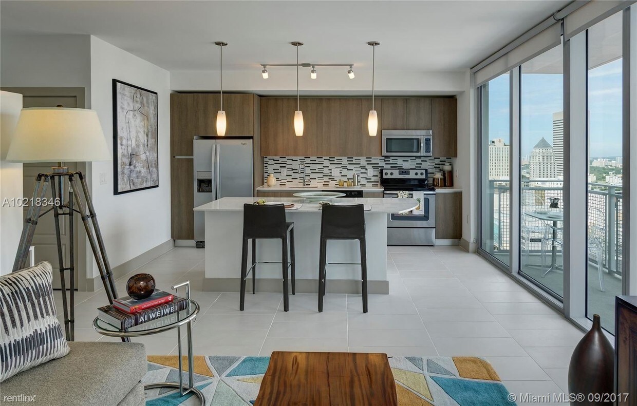 3 br, 2 bath - 200 SE 2nd Ave # 2610 - 3 br, 2 bath  - 200 SE 2nd Ave # 2610