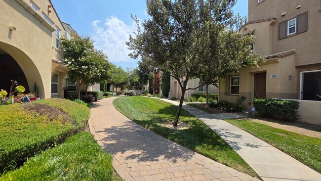 Foto del edificio - 31180 Lavender Ct