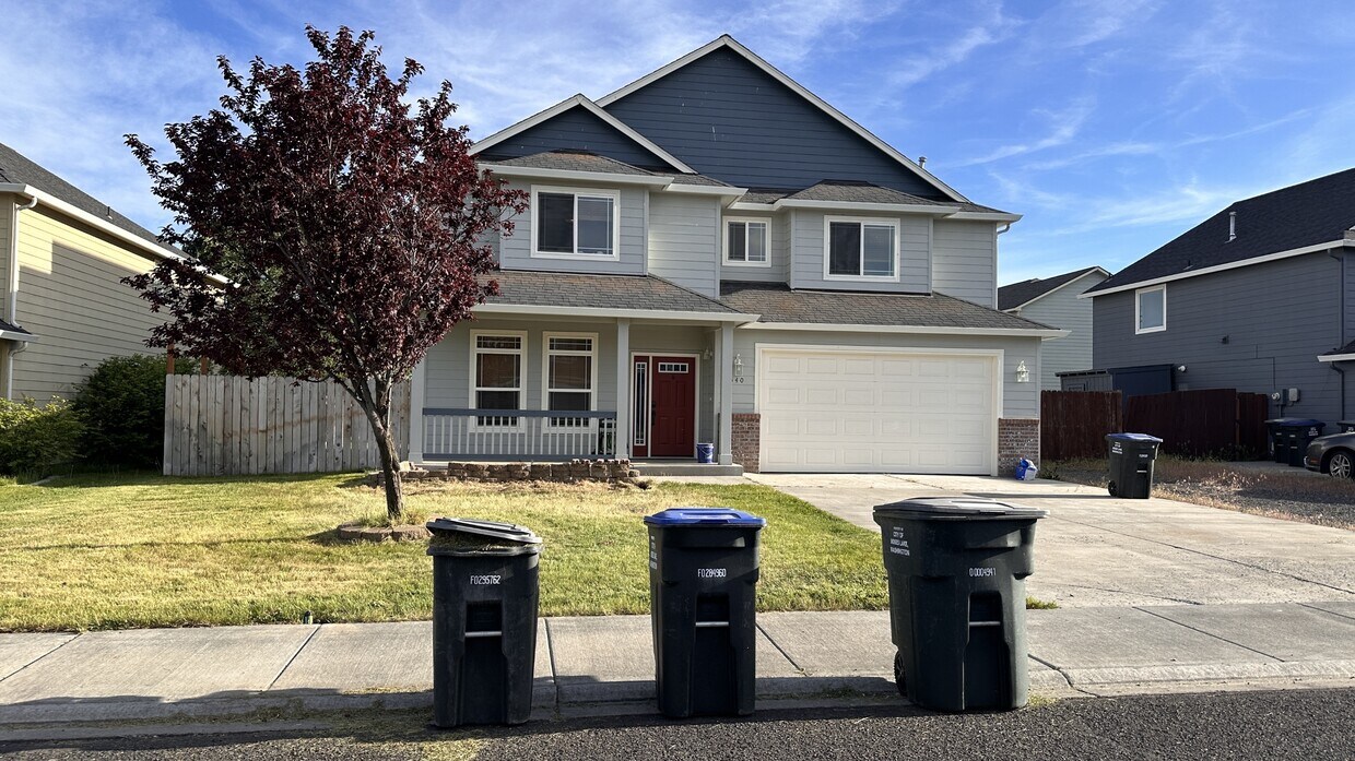 Primary Photo - 3808 Lakeport Ln
