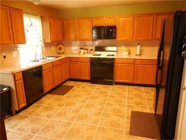 Foto del edificio - 1402 Hunter Ridge Ct