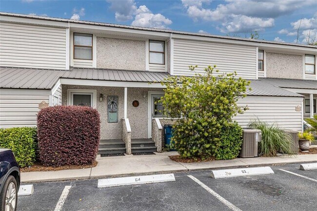 Building Photo - 1000 Sea Island Rd