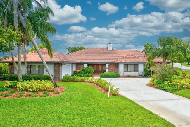 Building Photo - 3001 Conifer Dr