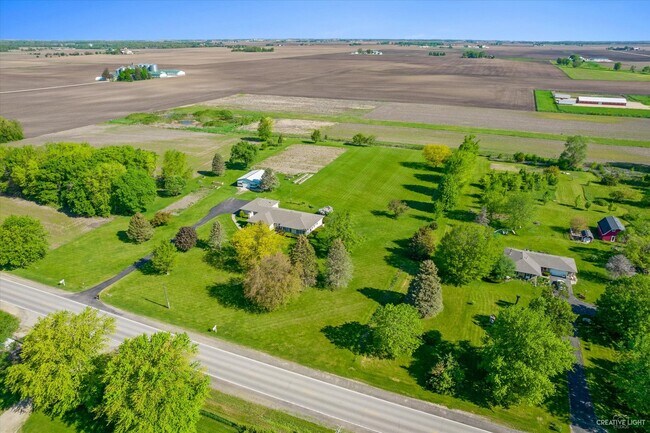 Foto del edificio - 47 US-30